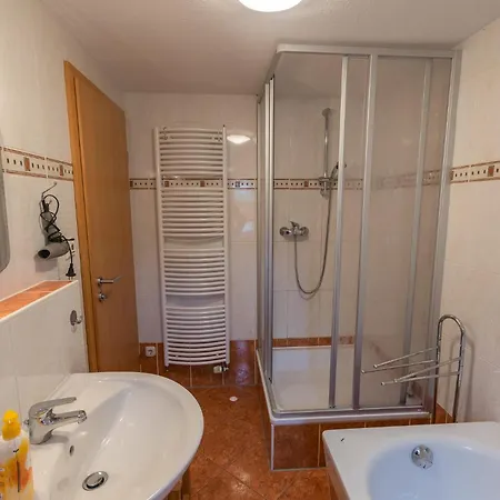 Апартаменты Herta Ein Charmant, Saniertes Einzeldenkmal Im Elbsandsteingebirge -naehe Bad Schandau *