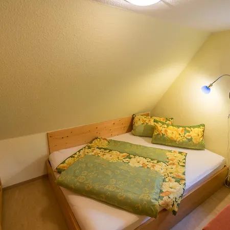 Herta Ein Charmant, Saniertes Einzeldenkmal Im Elbsandsteingebirge -naehe Bad Schandau Апартаменты *