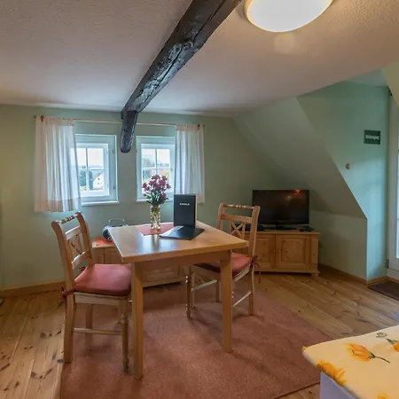 Herta Ein Charmant, Saniertes Einzeldenkmal Im Elbsandsteingebirge -naehe Bad Schandau Rathmannsdorf